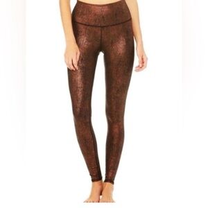 Alo Yoga High Waisted Copper Metallic Airbrush Finish Full Length Leggings (XS)